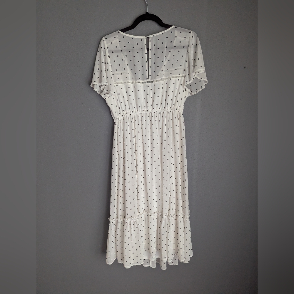 Torrid size zero white with black polka Dot Dress 19x14 x47 - Picture 4 of 5